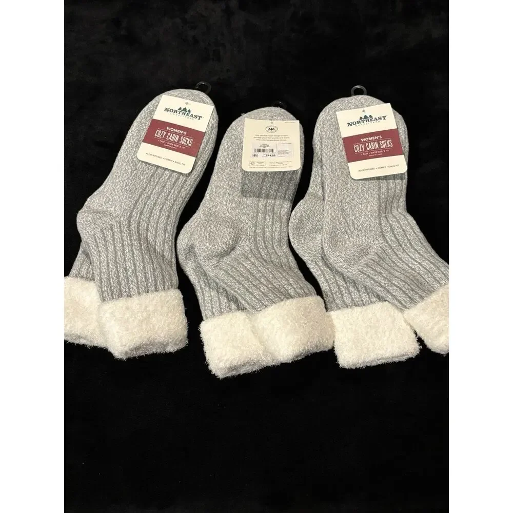 Northeast Women’s Cozy Cabin Socks 3 Pack Aloe Infused Size 5-10 NWT!!!!